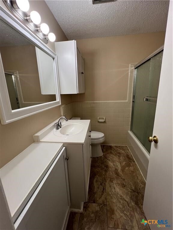 Building Photo - 1665 Driftwood Dr