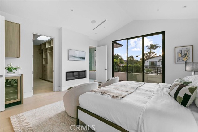 Building Photo - 4532 Katherine Ave