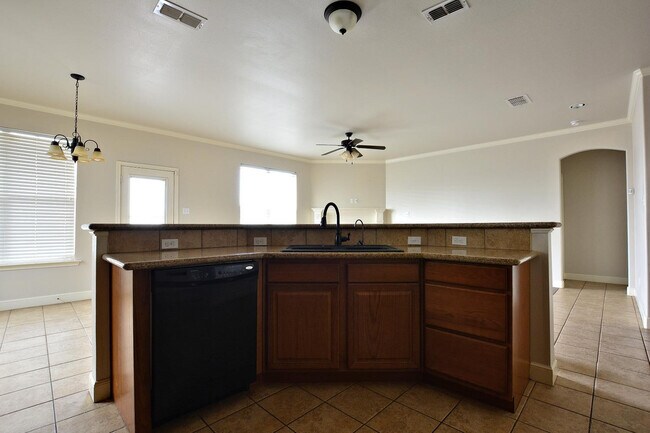 Building Photo - 2623 112th St