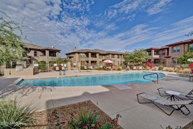 Building Photo - 33575 N Dove Lakes Dr