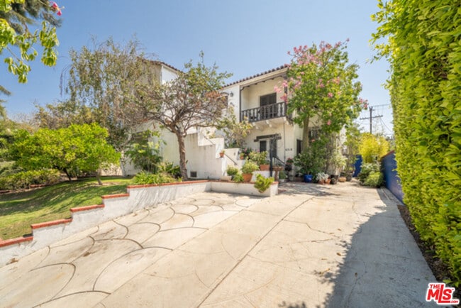 Building Photo - 8316 4th St