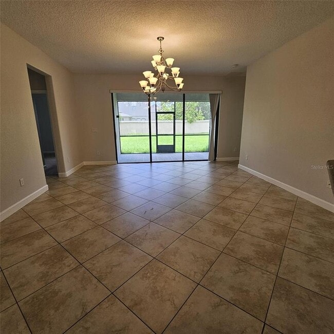 Building Photo - 2628 Atherton Dr