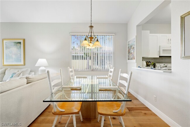 Building Photo - 2290 Carrington Ct