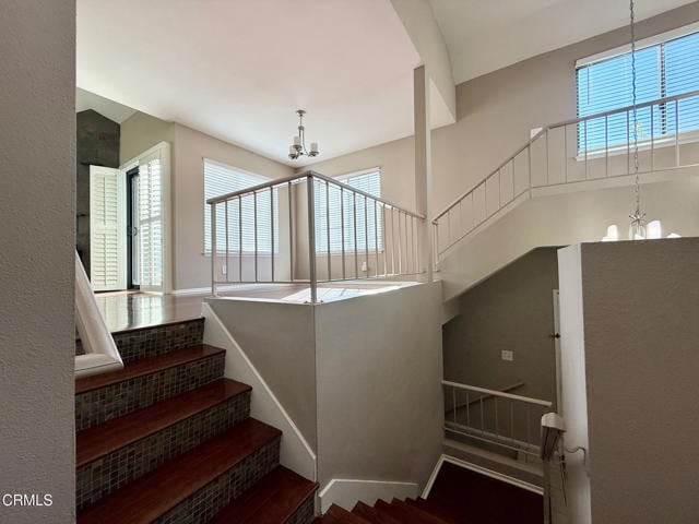 Building Photo - 627 Terrace View Pl