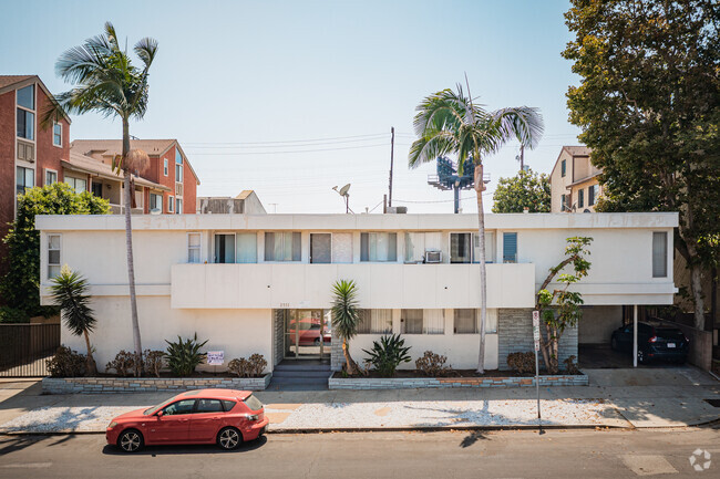 Primary - Lido Apartments - 2311 Bentley Ave