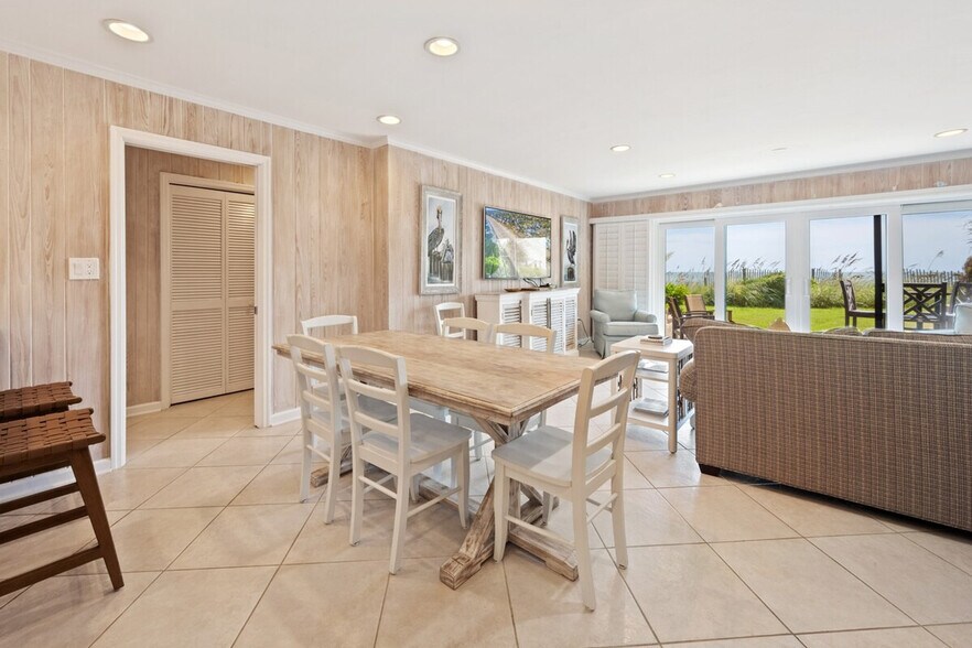 Building Photo - 275 Debordieu Blvd