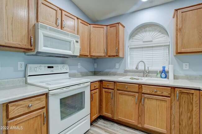 Building Photo - 29757 N Broken Shale Dr