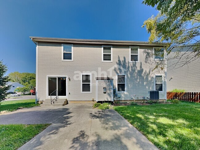 Building Photo - 136 Leasure Dr