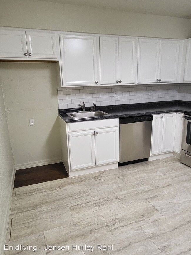 Building Photo - 2 br, 1 bath House - 1926 MOSHER DRIVE APT D