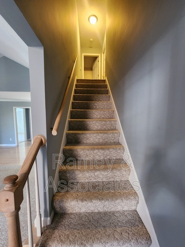 Building Photo - 10828 Glenway Pl