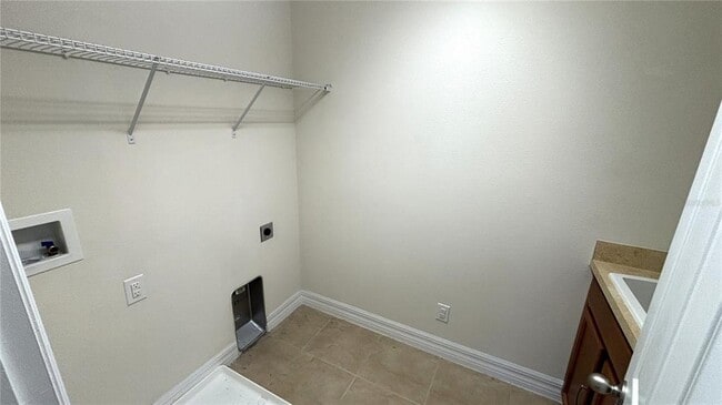 Building Photo - 5217 Dove Tree St