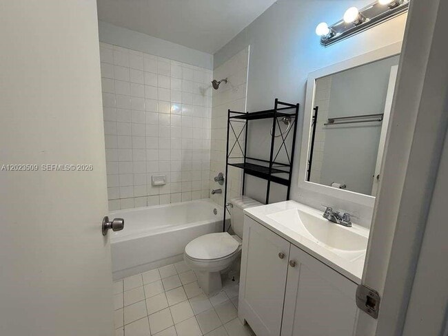 Building Photo - 1137 NW 123rd Ct