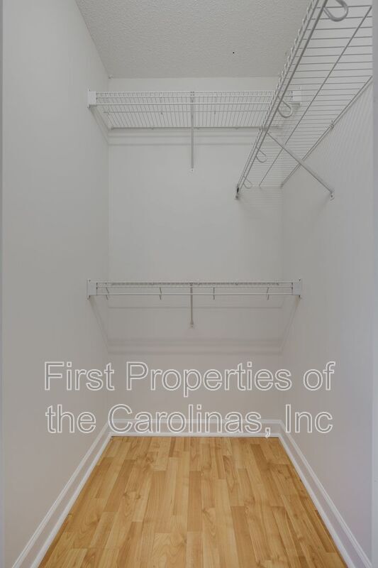 Building Photo - 1111 Quail Haven Dr