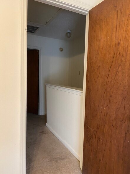 Building Photo - 1672 Brightside Dr