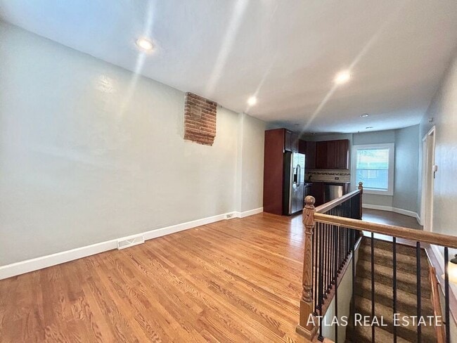 Building Photo - 58 S Elati St