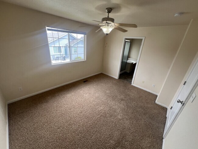 Building Photo - 3320 Barbera St