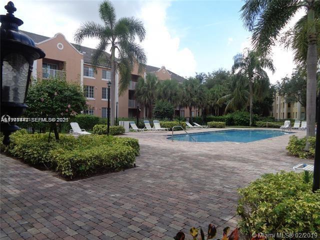 Building Photo - 520 SW 111th Ave