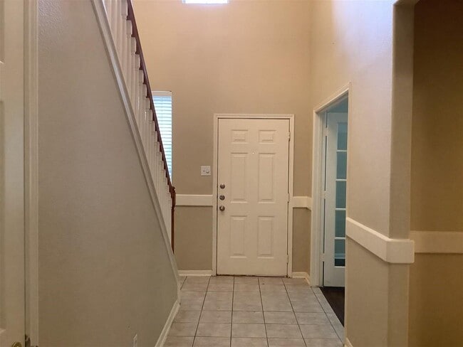 Building Photo - 14502 Heron Marsh Dr