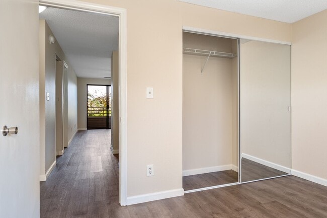 Building Photo - 2-bedroom, 2-bathroom Condo at Kihei Shores!
