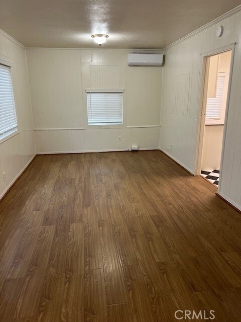 Building Photo - 3909 Glen Way