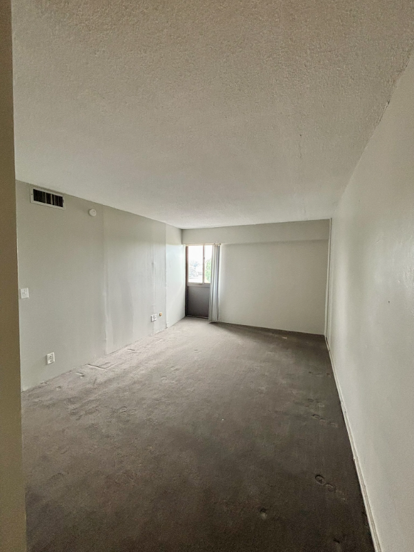 Building Photo - 1400 Millersport Hwy