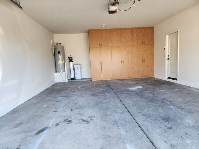 Building Photo - 2 Story home