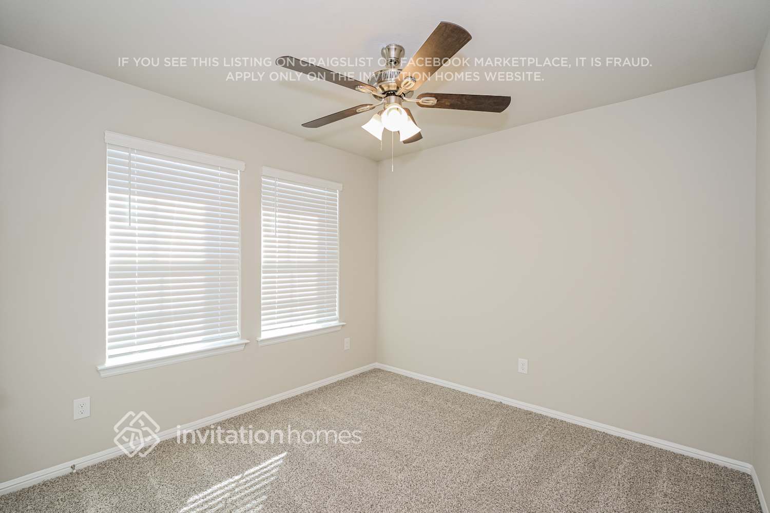 Building Photo - 422 Lubbock Dr