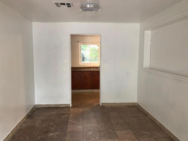 Building Photo - 1425 38th St