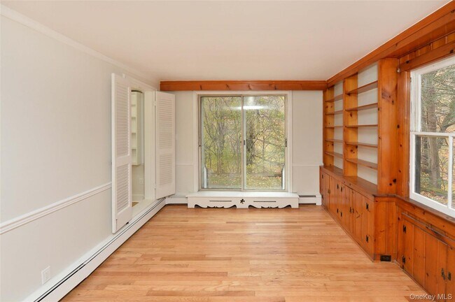 Building Photo - 19 Johnsontown Rd