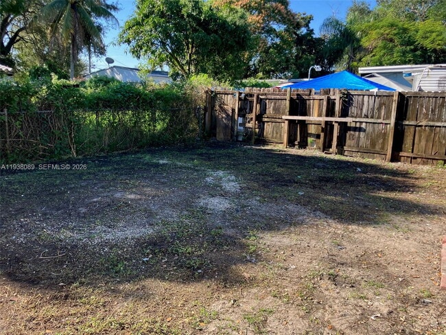 Building Photo - 2226 NW 98th St