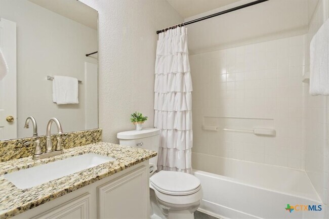 Building Photo - 709 Bighorn Dr