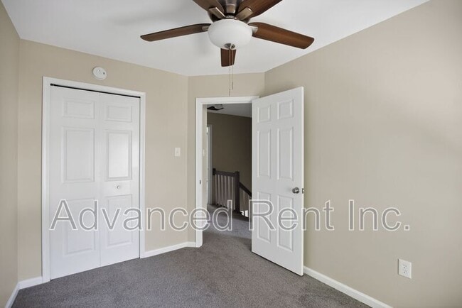 Building Photo - 339 Overlea Pl