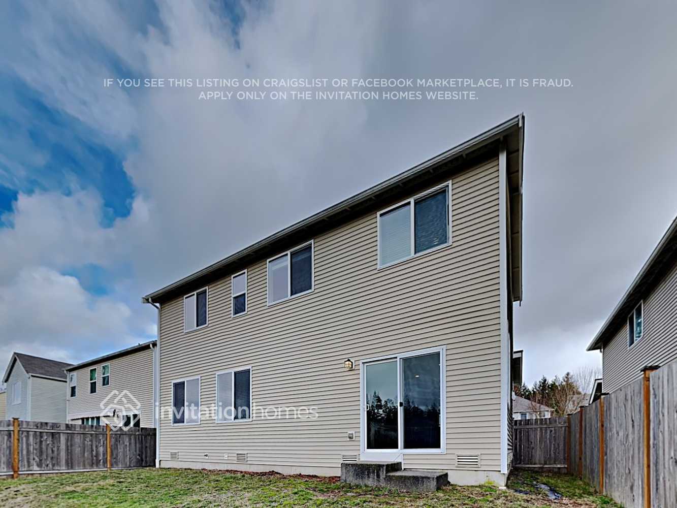 Building Photo - 19106 19th Ave Ct E