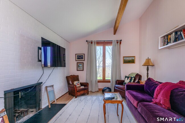 Building Photo - 41 Cherry Hill Rd