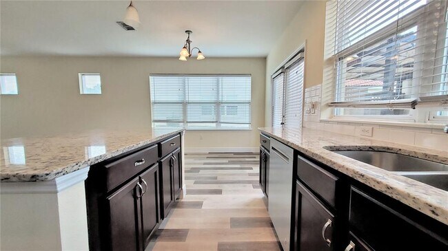 Building Photo - 3118 Camino Real Dr N