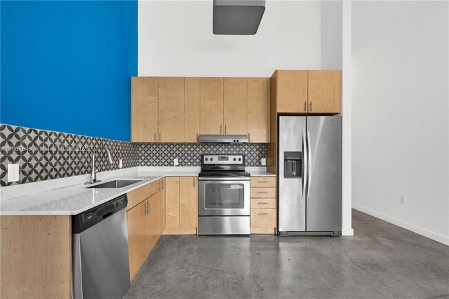 Building Photo - 761 NW 1st St