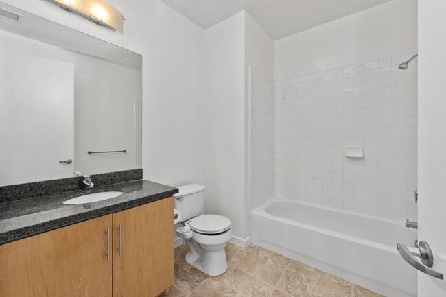 Building Photo - BRAND NEW FLOORS! Spacious 2 Bedroom 2 Bathroom at M2i in Downtown San Diego