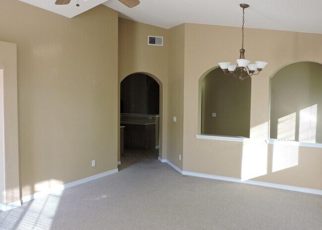 Building Photo - 3100 Tierra Mina Dr