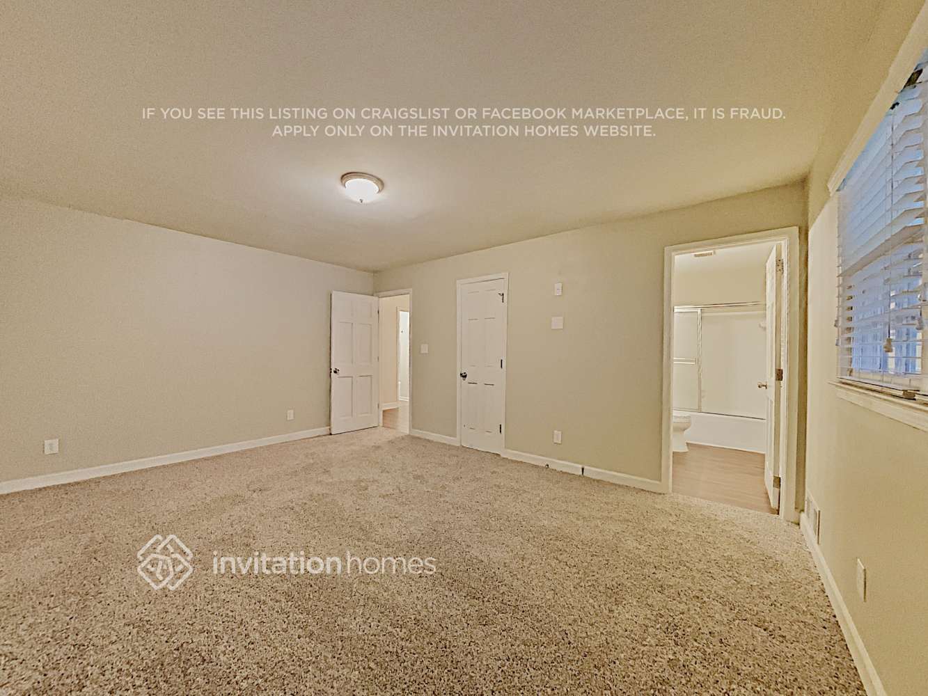 Building Photo - 2571 Riverglenn Cir