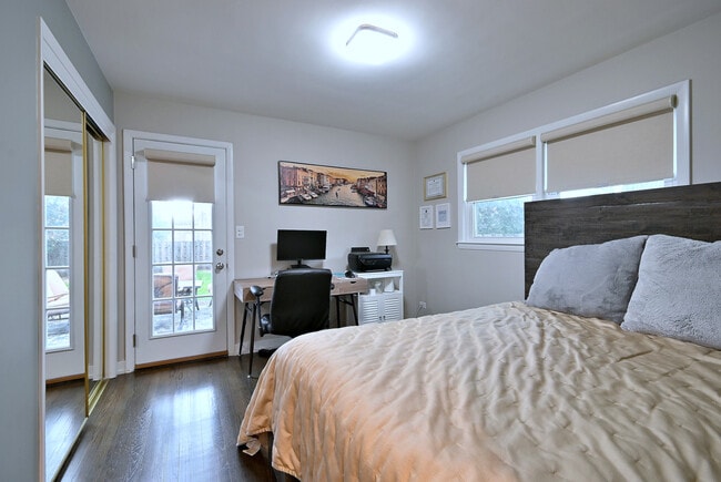 Building Photo - 2307 Edna Ave