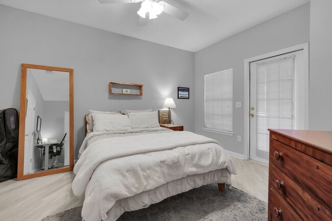 Building Photo - Condominium in The Merritt on Whitemarsh Island for Lease