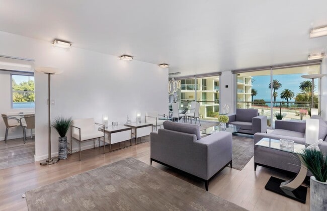 Building Photo - 201 Ocean Ave