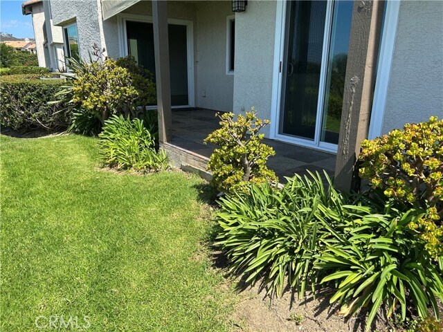 Building Photo - 38 Corniche Dr