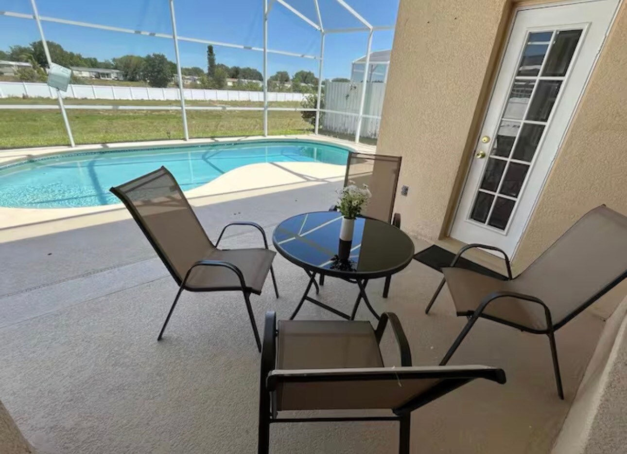 Building Photo - 554 Lockbreeze Dr