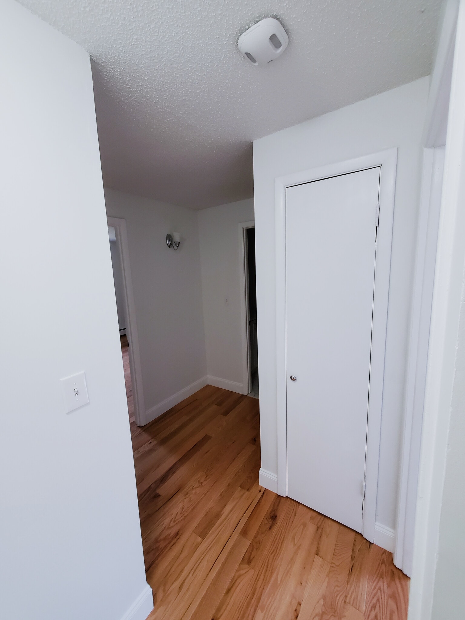 2nd Floor Landing - 86 Wakefield Cir