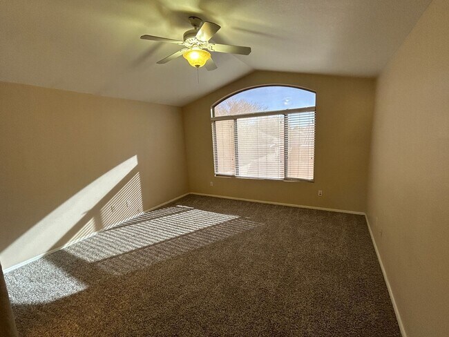 Building Photo - 1099 W Seagull Dr