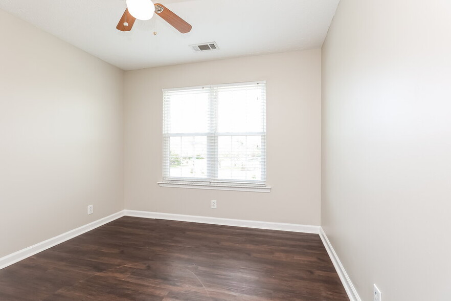 Building Photo - 1443 Antebellum Dr