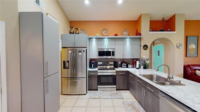 Building Photo - 2506 Shelby Cir