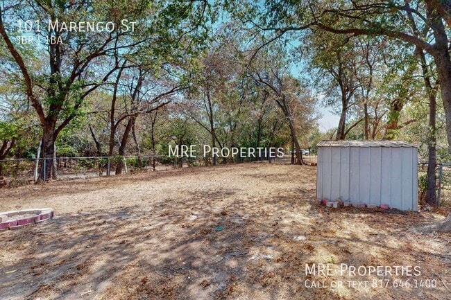 Building Photo - 101 Marengo St