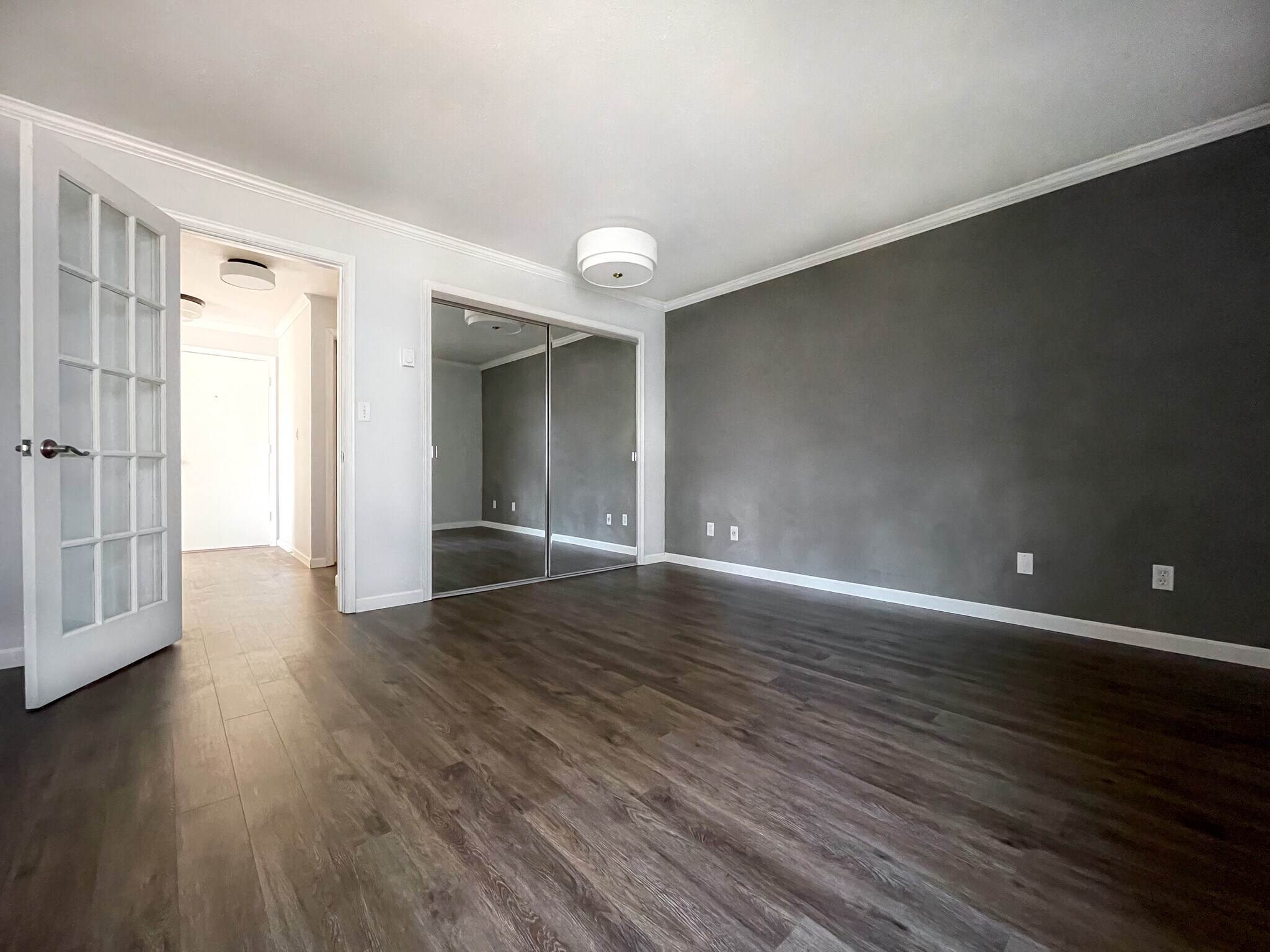 Gray wall has been painted. - 1234 Taylor Ave N